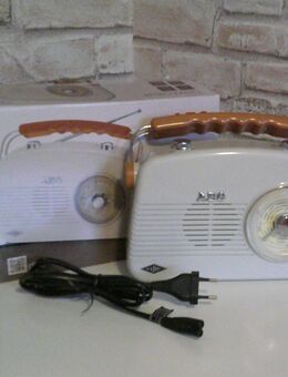 AEG Retro Radio UKW / MW - Unna