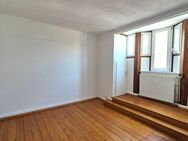 Tolle 3-Zimmer-Altbauwohung mit 130m² und Balkon im Krefelder Nordbezirk - Krefeld