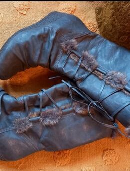Gefütterte Stiefel neuwertig - Lünen Zentrum