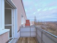 Aktionswochen!!! Sie mieten - wir schenken! WM oder TV! sanierte 4 Raum, 2 Bäder, Balkon, Fernblick - Chemnitz