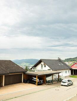 2- Zimmerwohnung mit Balkon in Titisee-Neustadt zu vermieten I frei ab sofort - Titisee-Neustadt