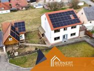 Endlich Platz für Alle - großzügiges Familienhaus mit 9 Zimmern! - Schneckenlohe