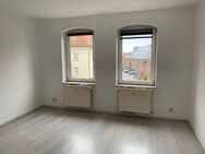 schöne 2-RWE, Bad mit Fenster - Hohenstein-Ernstthal