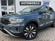 VW T-Roc, 1.5 TSI Move, Jahr 2024 - Königsfeld (Schwarzwald)