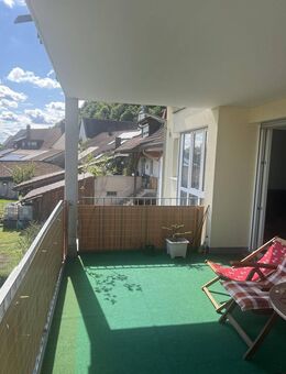 *TOP INVESTMENT IN RHEINFELDEN NOLLINGEN* Ihr neuer Wohntraum mit Aufzug, WOW!-Balkon & Einzelgarage - Rheinfelden (Baden)