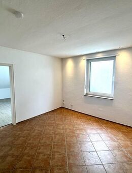 Gemütliche 3-Zimmer-Dachgeschosswohnung in Gelsenkirchen-Buer! - Gelsenkirchen