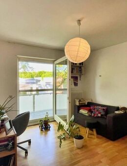 Vermietete 2-Zimmer-Wohnung mit Südwest-Loggia und Garage - Dortmund
