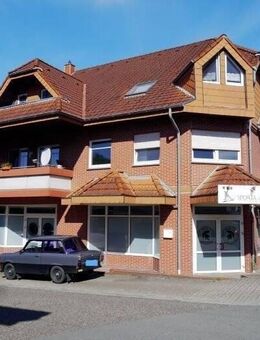 renovierte 2 ZKB im Obergeschoss mit Balkon - Lintig