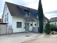 GLOBAL INVEST SINSHEIM | Exclusive Doppelhaushälfte mit 170m² Wohnfläche in Toplage von Walldorf - Walldorf (Baden-Württemberg)