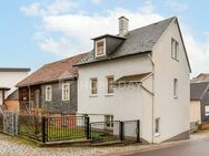 Charakteristisches Einfamilienhaus mit Nebengelass und Garten in familienfreundlicher Lage - Ilmenau Zentrum