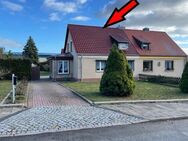 Einfamilienhaus/Doppelhaushälfte mit großem Grundstück und Nebengelass in Neu Königsaue - Aschersleben Zentrum