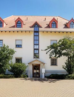 +++ 2-Raum-Wohnung mit Westbalkon & TG-Stellplatz - in gepflegter Wohnanlage +++ - Dresden