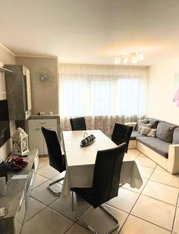 Fußläufig erreichbar! Tolle 2 Zimmer-Wohnung in perfekter Citywohnlage! - Weinstadt