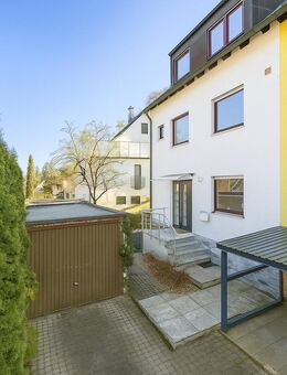 Ihr neues Zuhause am Hang - mit Blick ins Grüne und viel Ruhe - Schwabach