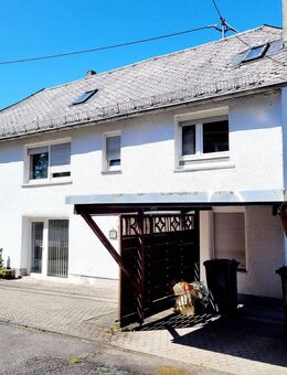 ***Ein-Zweifamilienhaus in toller Lage mit Garten in Höhr-Grenzhausen*** - Höhr-Grenzhausen