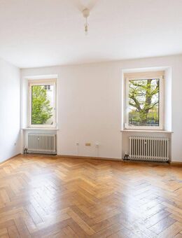 Charmante 4-Zimmer-Wohnung in Innenstadtlage - WG geeignet! - Straubing
