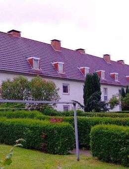 Gemütliche kl. 2 Zimmer DG-Wohnung in Schleswig Süd! - Schleswig