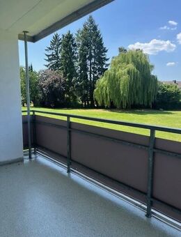 Im Herzen von Neheim! Charmante Erdgeschosswohnung mit Blick ins Grüne - Arnsberg