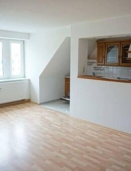 Gemütliche 3 - Raumwohnung mit Einbauküche in Zittau Nord - Zittau