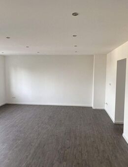 2Zimmer saniert - ideal für ein Single oder Paar - Wuppertal