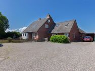 Mehrfamilienhaus mit drei Wohneinheiten direkt an der Ostsee - Brodersby (Landkreis Rendsburg-Eckernförde)