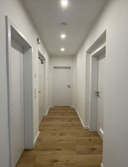 Sanierte 3-ZImmer-Wohnung mit Balkon und EBK in zentraler Lage in Ingolstadt - Ingolstadt