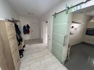 Stilvoll renovierte 4-Zimmer-Wohnung mit Balkonen und Gartenblick in begehrter Lage! - Gütersloh