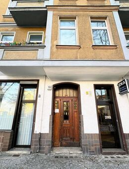 WEG-aufgeteilt & Einzelveräußerbarkeit ca. 5% p.a.: 9 Whg. + 2 Gewerbe | echter Berliner Altbau - Berlin