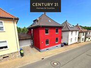 Charmante freistehende Stadtvilla mit großem Balkon, Terrasse, Garten und Garage in Altenwald - Sulzbach (Saar)