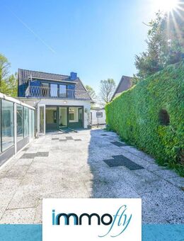 5 Zimmer, Pool & 2 Garagen - Ihr Familienparadies - Viersen