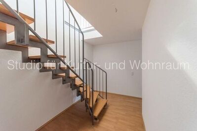 SfKW - Leerstehend - Eigennutzung oder Neuvermietung - 67m2 - Maisonette - Balkon - Frisch renoviert