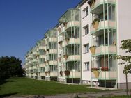 3-Raum-Wohnung mit bodengleicher Dusche und Einbauküche. - Gera