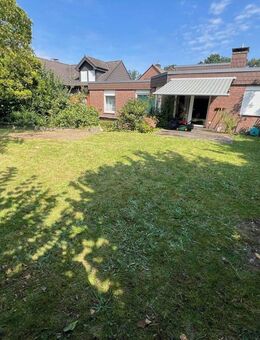 Bungalow mit großer Grundfläche / Fußbodenheizung & Dämmung - Marl (Nordrhein-Westfalen)