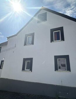 Beienheim - ehemaliges Bäckereigebäude mit Nebengebäuden und großem Garten - Reichelsheim (Wetterau)