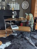 Stilvoller Mid Century Servierwagen / Barwagen mit elegantem Chromgestell und warmen Holzelementen in 65462