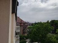 Traumhafte 3-Zi-Stadtwhg. m. offenem Wohnraumkonzept, Lift, EBK, 2 Balkone, 2 Badezimmer, Fernblick! - Nürnberg