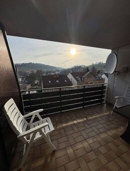 Helle und großzügige 3 - Zimmer Wohnung mit Balkon - Wald-Michelbach