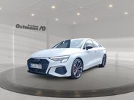 Audi S3, Limousine quattro, Jahr 2023 - Wolfhagen