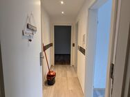 helle 3-Zimmer DG-Wohnung mit EBK und Keller in zentraler Lage in Ispringen - Ispringen