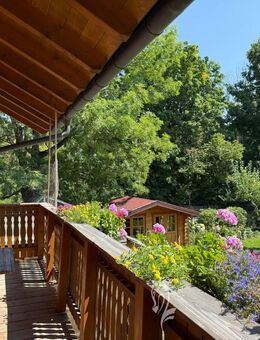 Nähe Starnberger See: Stilvolle Doppelhaushälfte mit herrlichem Garten - Icking
