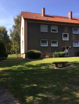 Renovierte 3-Zimmer-Hochparterre-Wohnung - Salzgitter