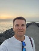 Gentleman 49 sucht eine Thailänderin oder Asiatin in 10115