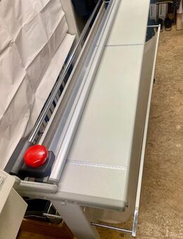 Schneidetisch NEOLT TRIM 150 cm manuell - Potsdam