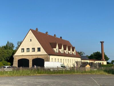 Wohn- und Gewerbefläche als Anlagemöglichkeit oder zur eigenen Nutzung Werkstatt-/Lagerfläche zu verkaufen