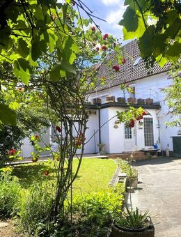 1-Familien-Haus in ruhiger Lage, mitten im Herzen der historischen Steinheimer Altstadt. - Hanau (Brüder-Grimm-Stadt)