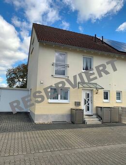 Gepflegte Doppelhaushälfte mit Garage in Leeheim - Riedstadt