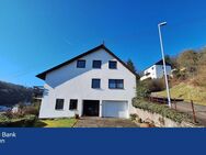 Einfamilienhaus mit Einliegerwohnung in ruhiger Lage von Idar-Oberstein - Idar-Oberstein