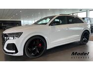 Audi RSQ8, | | | | 305 km h | Massage, Jahr 2023 - Blaufelden