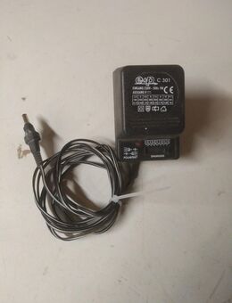 Netz Stecker Lade Gerät - Büdingen