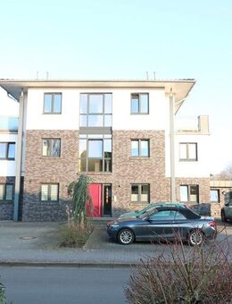 Moderne, gepflegte Wohnanlage mit fünf Wohneinheiten, Kellerräumen sowie Pkw-Stellplätzen - Essen (Oldenburg)